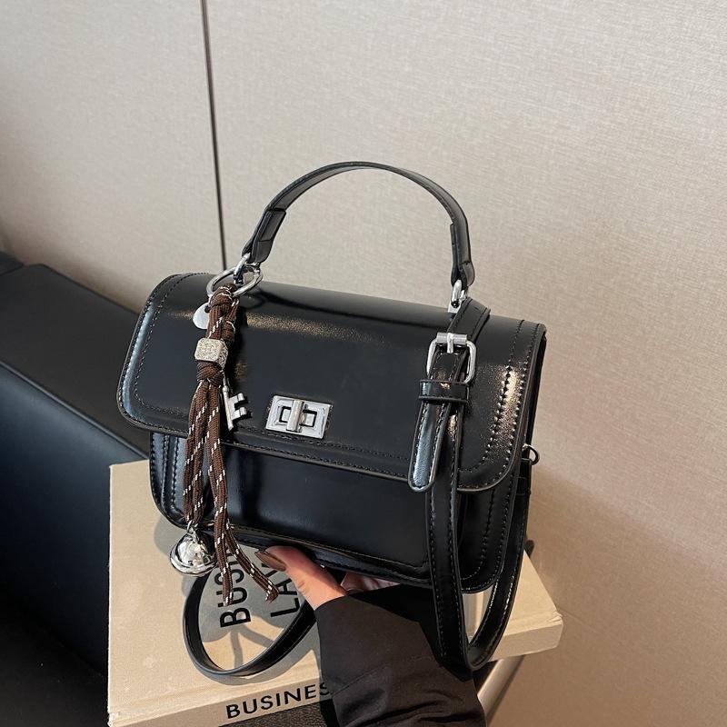 Small Bag Women's Fashion Versatile New Shoulder Messenger Bag Retro Niche Small Square Bag