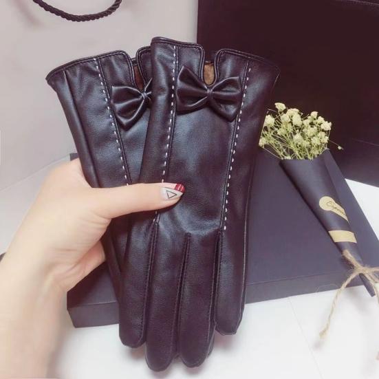 Women Faux Leather Gloves Fleece Lined Touch Screen Gloves Warm Winter Gloves with Bows for Driving Commuting Dating