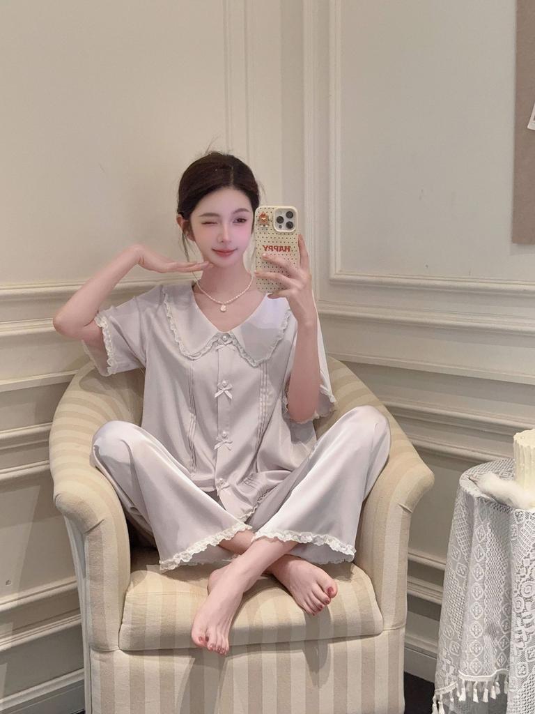 1011 New Pajamas Women's Summer Ice Silk Short-sleeved Trousers Set Unique and Beautiful Korean Girl Loungewear