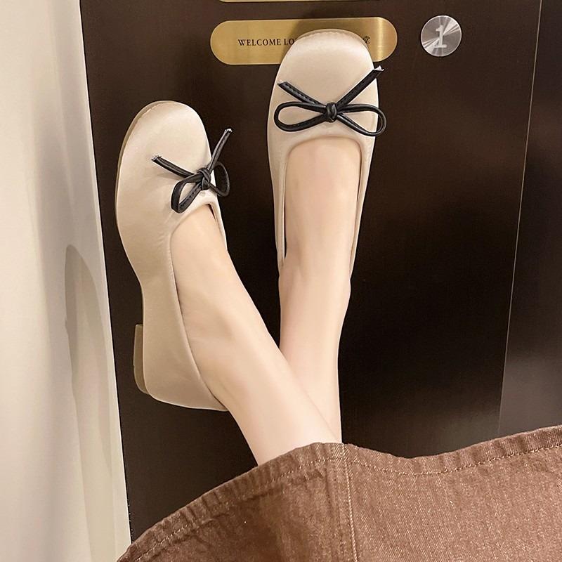 Modne Nowe Damskie Płaskie Buty, Letnie Buty dla Mamy, Płytkie i Wszechstronne Damskie Buty, Miękka Skóra i Miękkie Podeszwy, Buty typu Bean