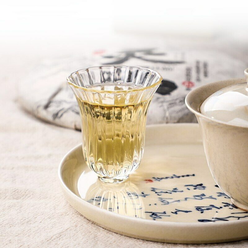 2020 Old Comrade Liang Pin Ling Qi Shen Puer Tee Alter roher Puer Tee Kuchen 400g