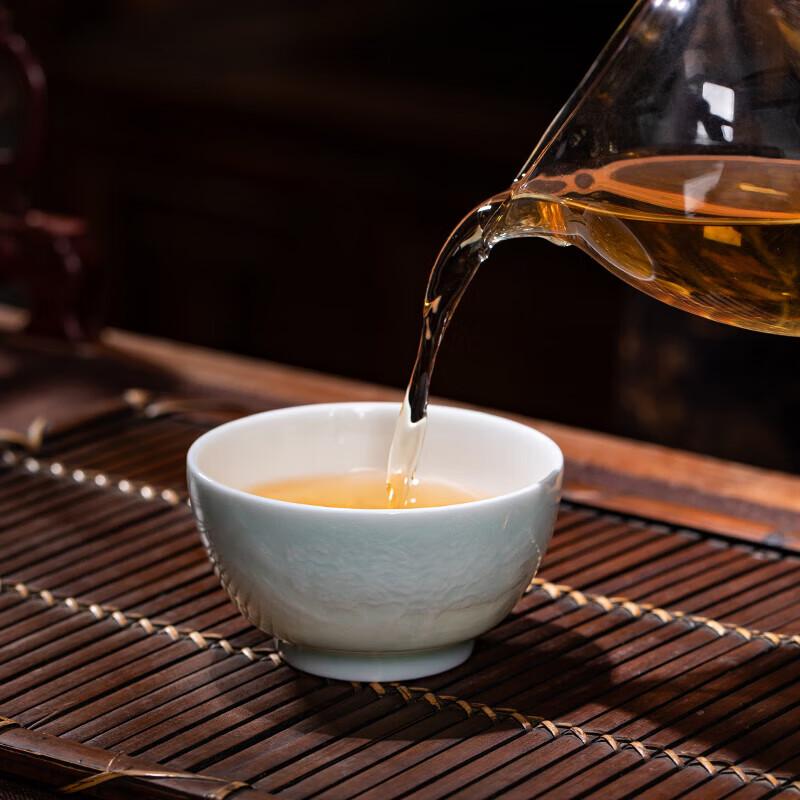 Jingdezhen Celadon Gold-Inlaid Ceramic Teacup