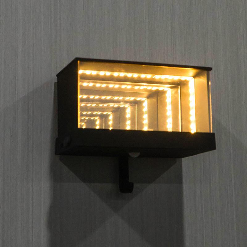 LED Işıklı Garaj Anahtarlığı Araba Tutkunu Anahtarlığı LED Sonsuzluk Aynalı Anahtarlık Araba Severlere Hediye Girişler İçin Kolay 1 Adet