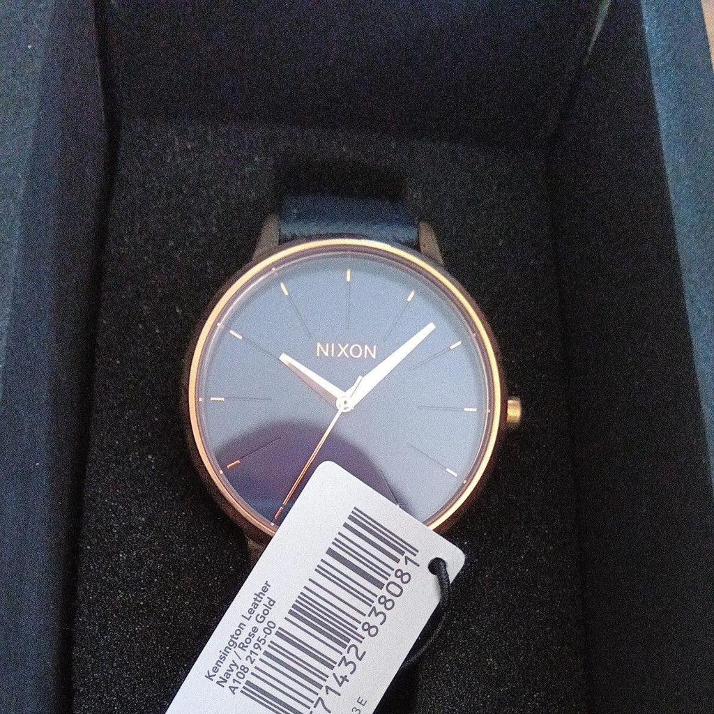 Used NIXON ken sington leather
