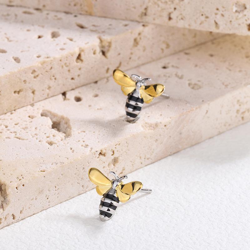 New Fashion Beautiful Colorful Bee 925 Sterling Silver Female Sweet Personality Exquisite Temperament Stud Earrings  TYB215