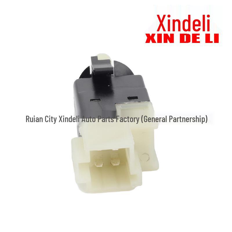 Compatible Mercedes Brake Light Switch 0015456709, A0015456409 4P