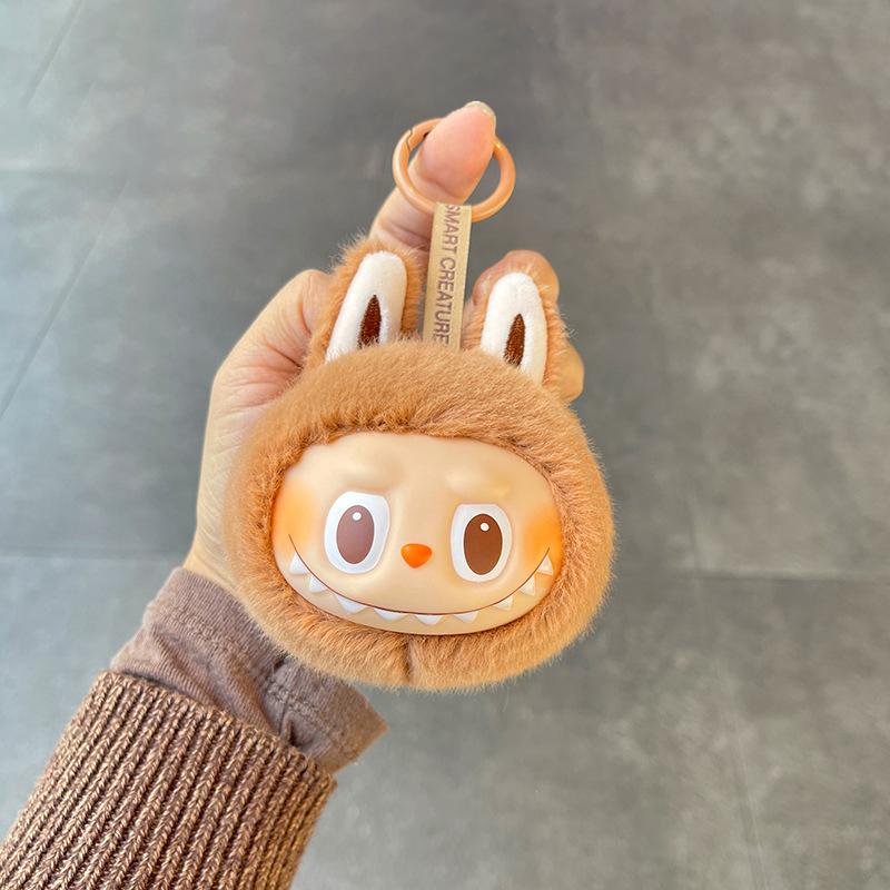 Kreslený plyšový přívěsek na klíče Labubu Kawaii vycpaná panenka hračky přívěsek na batoh ozdobné doplňky kroužek na klíče od auta dárky k narozeninám