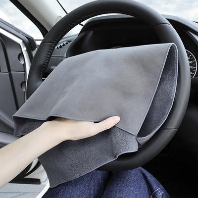 Péče o auto – Houby, hadry a kartáče