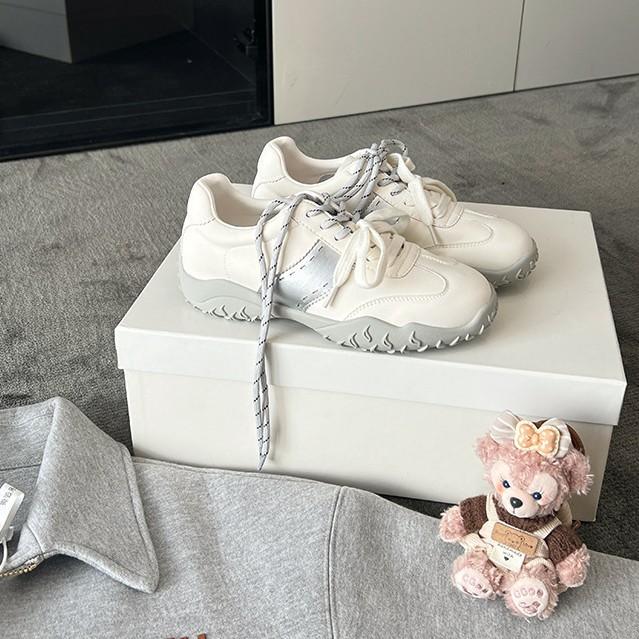 [Inside and Outside Sheepskin] Big-name Leather Thick-soled German Training Shoes Women's 2025 New Autumn Sports Soft-soled Forrest Gump Shoes