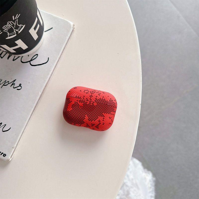 

Высококачественный узор из углеродного волокна для Apple Airpods4 версии с шумоподавлением, защитный чехол, корпус для наушников Airpodspro2 3-го поколения Apple Airpodspro (Orange Star River) Frosted Feel