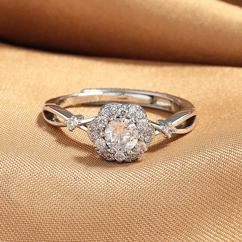 2026 Flower Man Girl Ring Diamond Ring Flower High Sense Light Luxury Twist Arm Bouquet Flower Group Ring