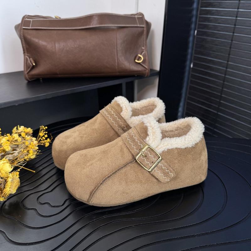The Buckle Is Simple, the Belt Buckle Is Mao Mao's Autumn and Winter Fashion, and the Outer Wear Is a Pedal To Keep Warm. Girls Mao Mao Cotton Shoes