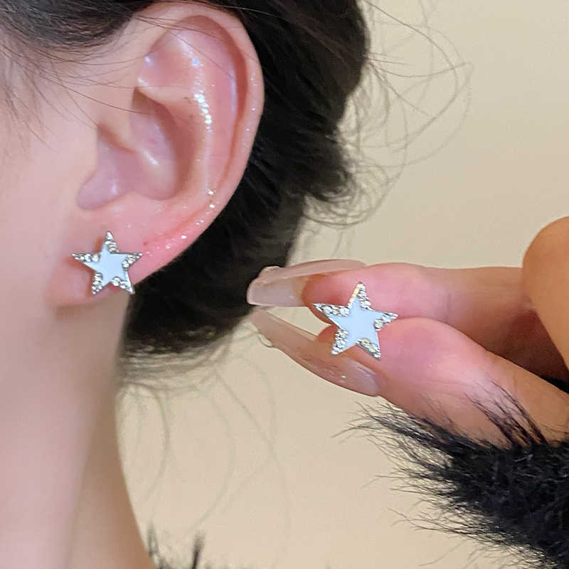 Black Pentagram Star Stud Earrings Light Luxury High-end Temperament Earrings Earrings Ear Jewelry Women