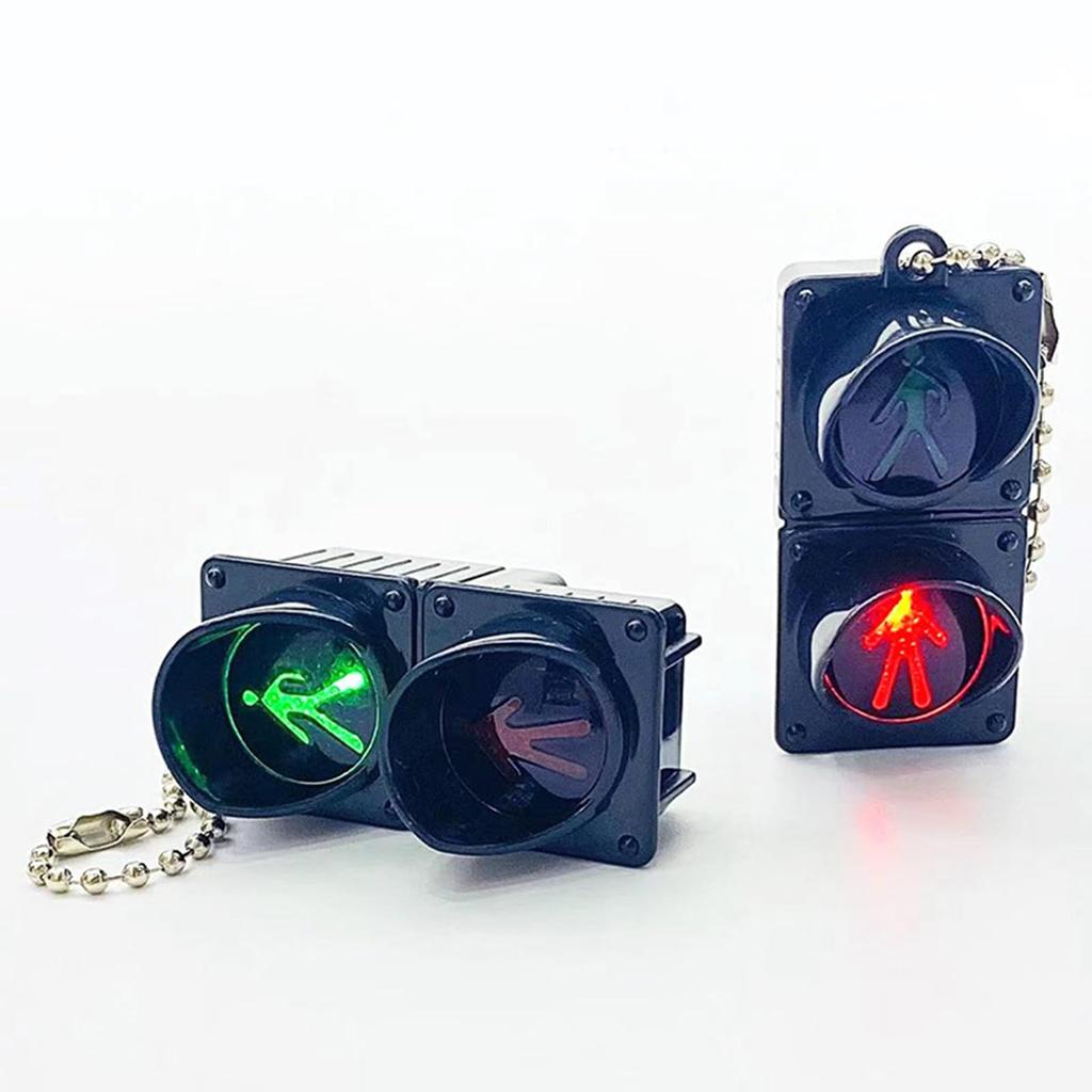 Traffic Signal Keychain, Creative Keychain Charm - Car Keychain Backpack Pendant Traffic Light Model, Unique and Creative Keychain with LED Light