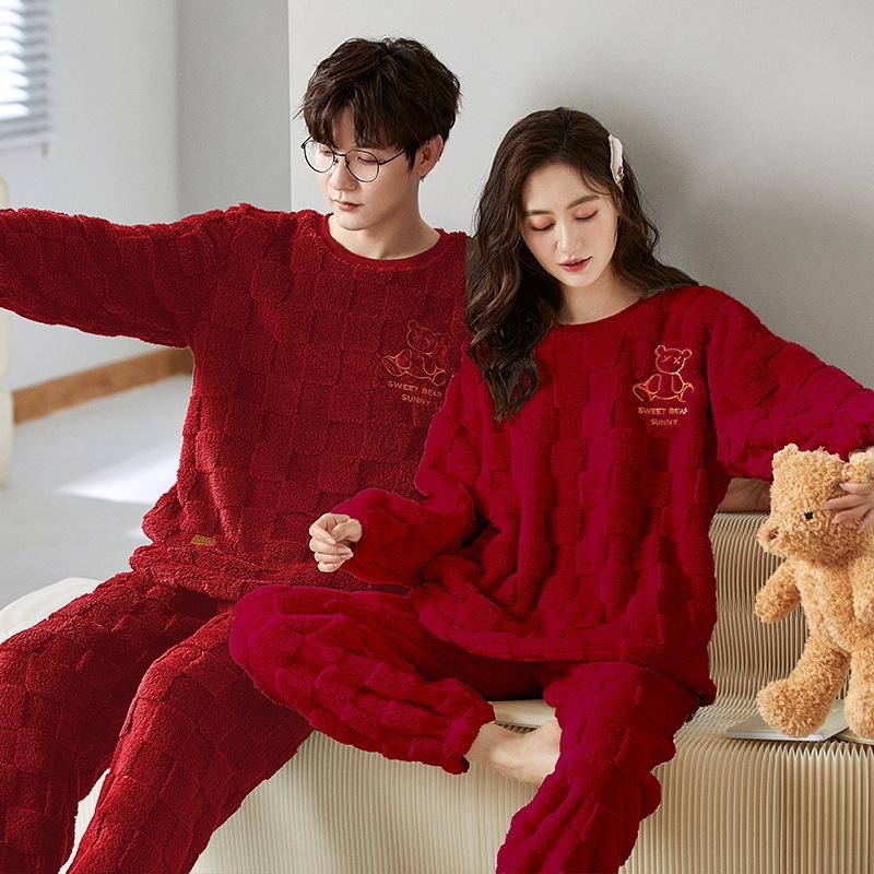 

Thick Coral Fleece His & Hers Red Pajamas Set for Autumn & Winter Women s M