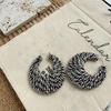 Vielseitige Ohr-Cuffs im euro-amerikanischen Stil: Retro Gewebte Leichte Luxus Handgefertigte Ohrringe