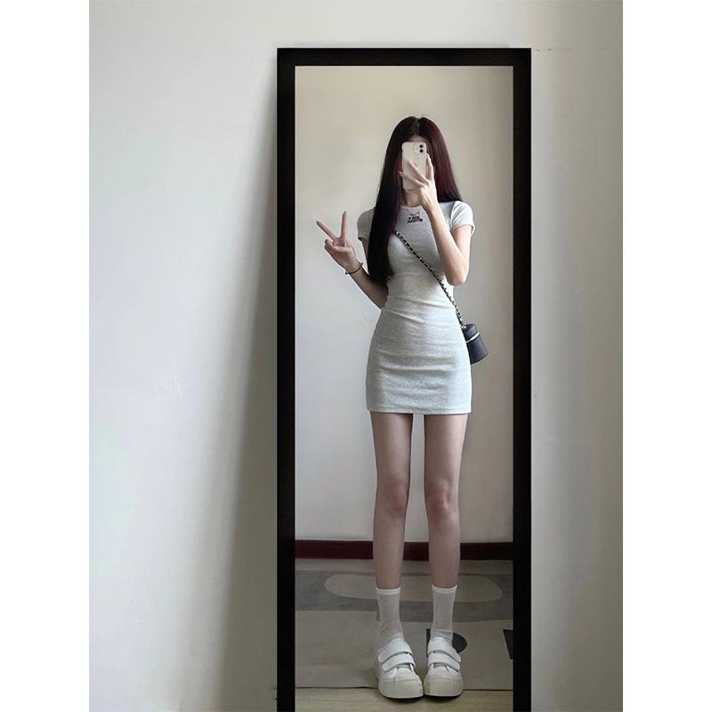 Dámské sladké a pikantní bodycon šaty - Letní styl, obepínající pas, obepínající boky, sexy zeštíhlující minišaty