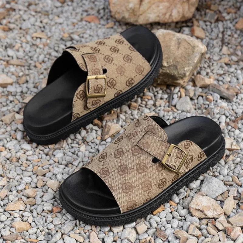 Fashion Summer Women Slippers Luxury Platform Sandals Street Outdoor Clogs Breathable Beach Slippers Flip Flops Comfortable Home Shoes