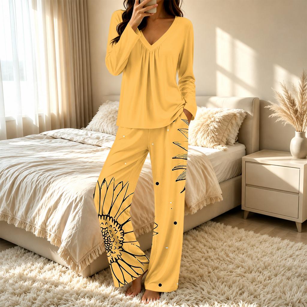 Women's Casual V-Neck Printed Pajama Set Loose Fit Sleepwear for Home