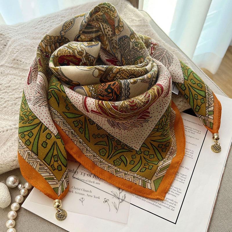 Spring & Autumn Silk Scarf: High-End Korean Style, Magnetic Buckle, Neck Protection, Versatile Temperament, Women's Square Scarf