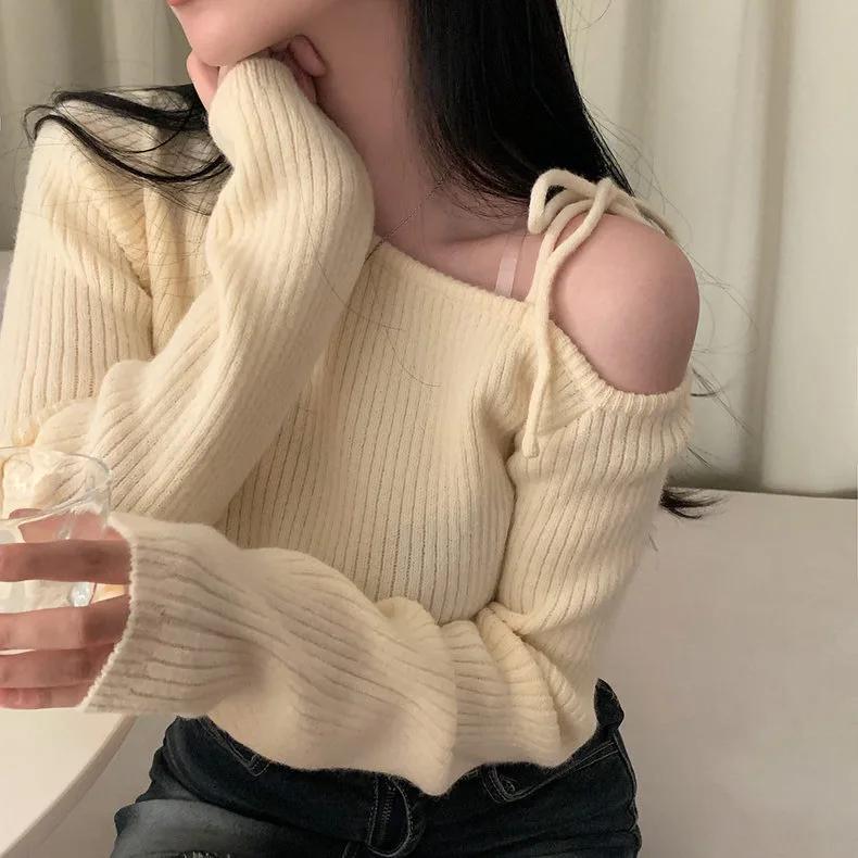 Slanted Collar Tied Irregular Pullover Women's Long Sleeved Knitted Tops Autumn Winter Korean Fashion Red Retro Sweaters