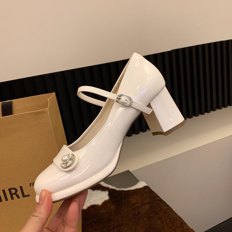 Spring and Autumn New Mary Jane 2024 Coarse Heel High Heel Shoes Temperament Pearl Retro Round Head Shoes Children's Versatile Single Shoes
