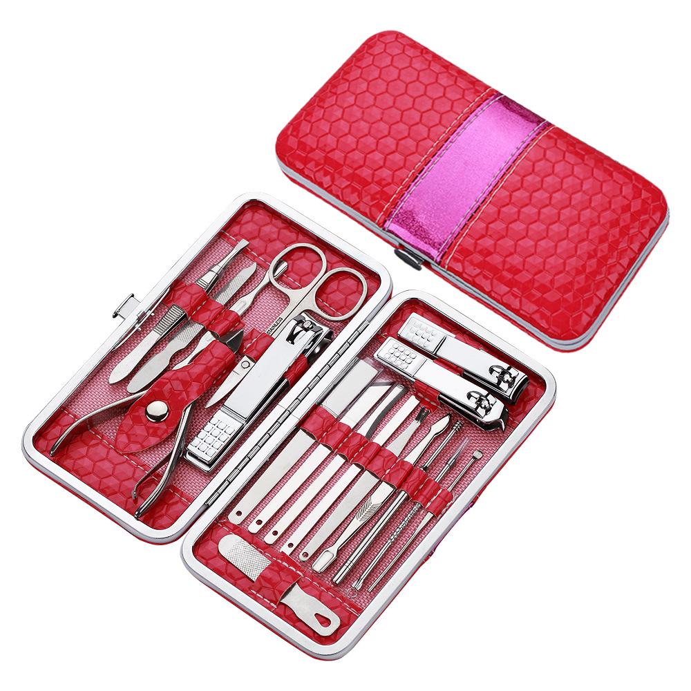 

Diamond Pattern 18-Piece Manicure Set - Nail Clippers & Tools розы красного