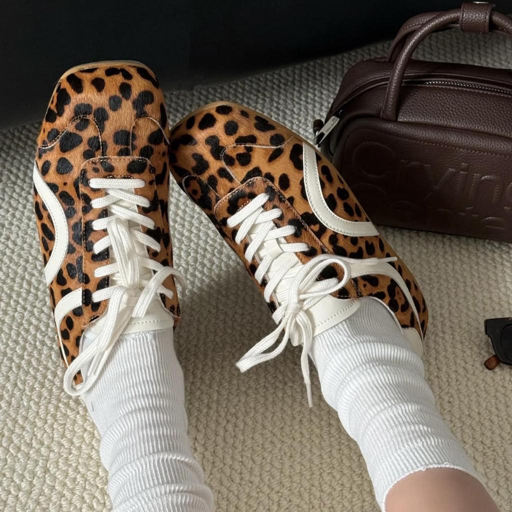 Damen Retro Leopard Print Sneaker - Herbst/Winter 2025 Schnürschuh Quadratische Zehenpartie Lässige Ballerinas in Braun