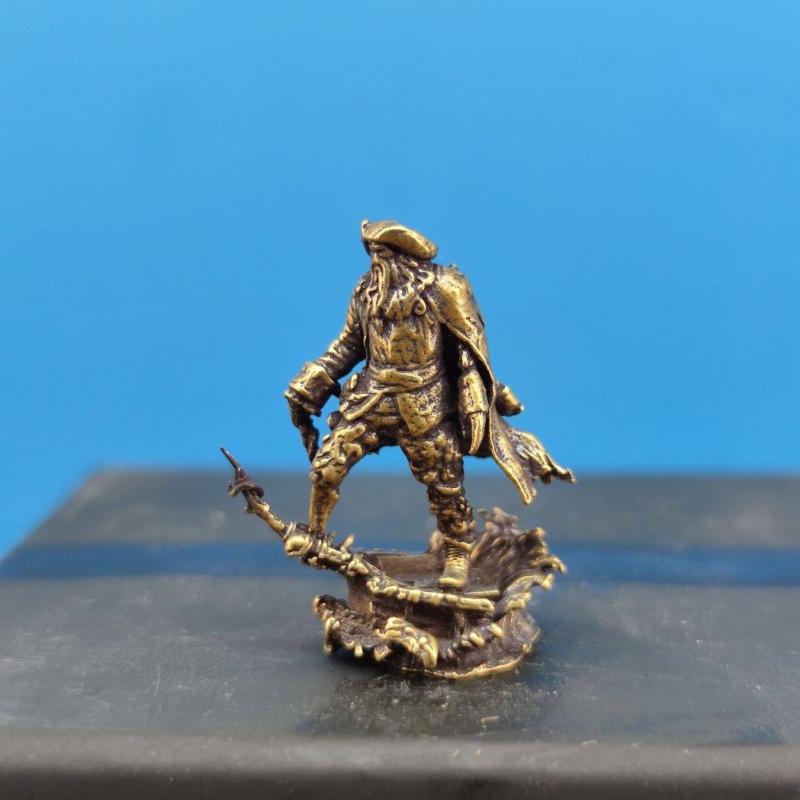 Brass Pirate Monster 1/64 Figurine Miniature Landscape Display Model Mini Figurines Ornaments