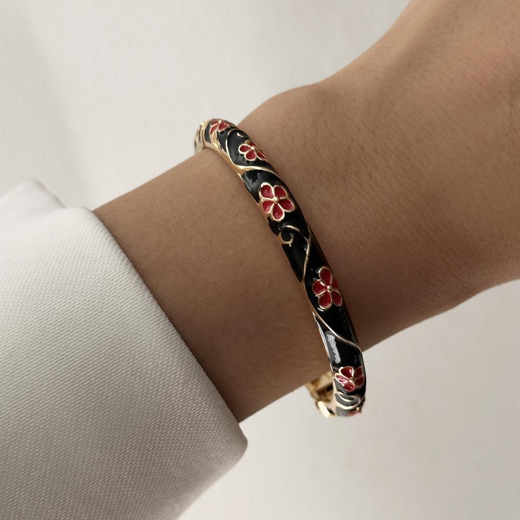 Classic Flower Thin Bangle for Women Cottagecore Enamel Floral Spring Bracelet Fashion Old Money Jewelry Gift