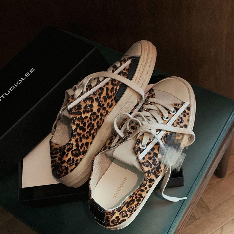 

Звездные маленькие грязные туфли~ мягкая кожа ретро старые грязные туфли женские летние новые спортивные и повседневные кеды 40