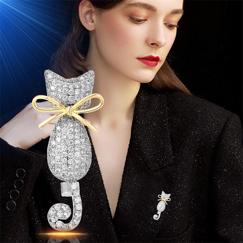 Fashion Rhinestone Cat Brooches Pin For Women Clothing Coat Jewelry Party Accessries Gifts
