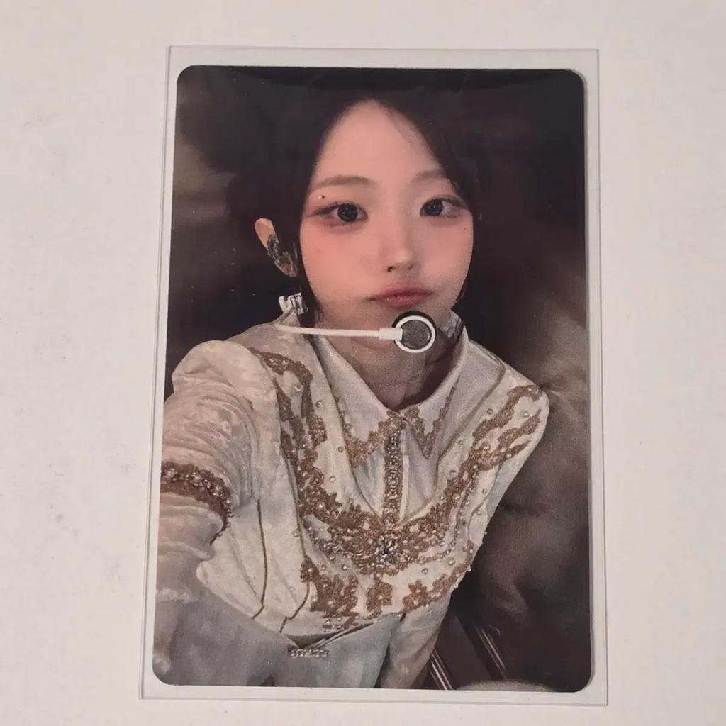 QWER Hina Nyannyonnyonnyon Tokyo VVIP Admission Photocard Transfer Poka