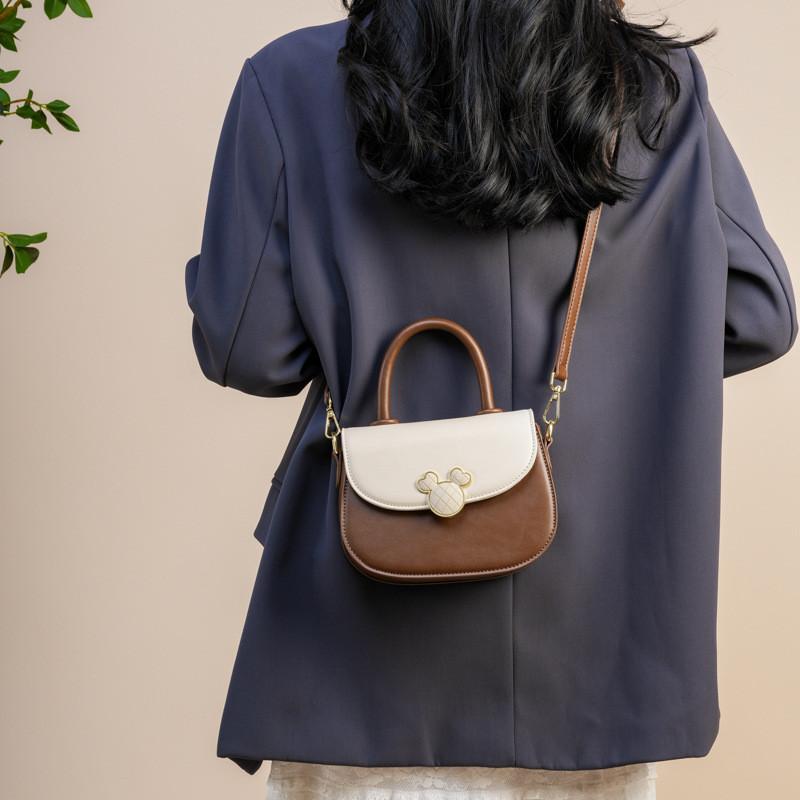 IELGY Women's Shoulder Messenger Bag, Versatile Contrasting Color Personalized Saddle Bag