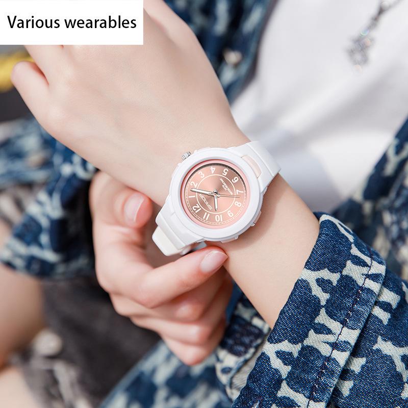 New Personalized Casual Men's Electronic Quartz Watch Fashion Trend Creative Watch Outdoor Waterproof Watch