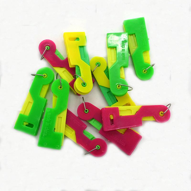 Colorful Hook Needle Threaders for Sewing - Pack of 40, Ideal for Elderly and Visually Impaired Users