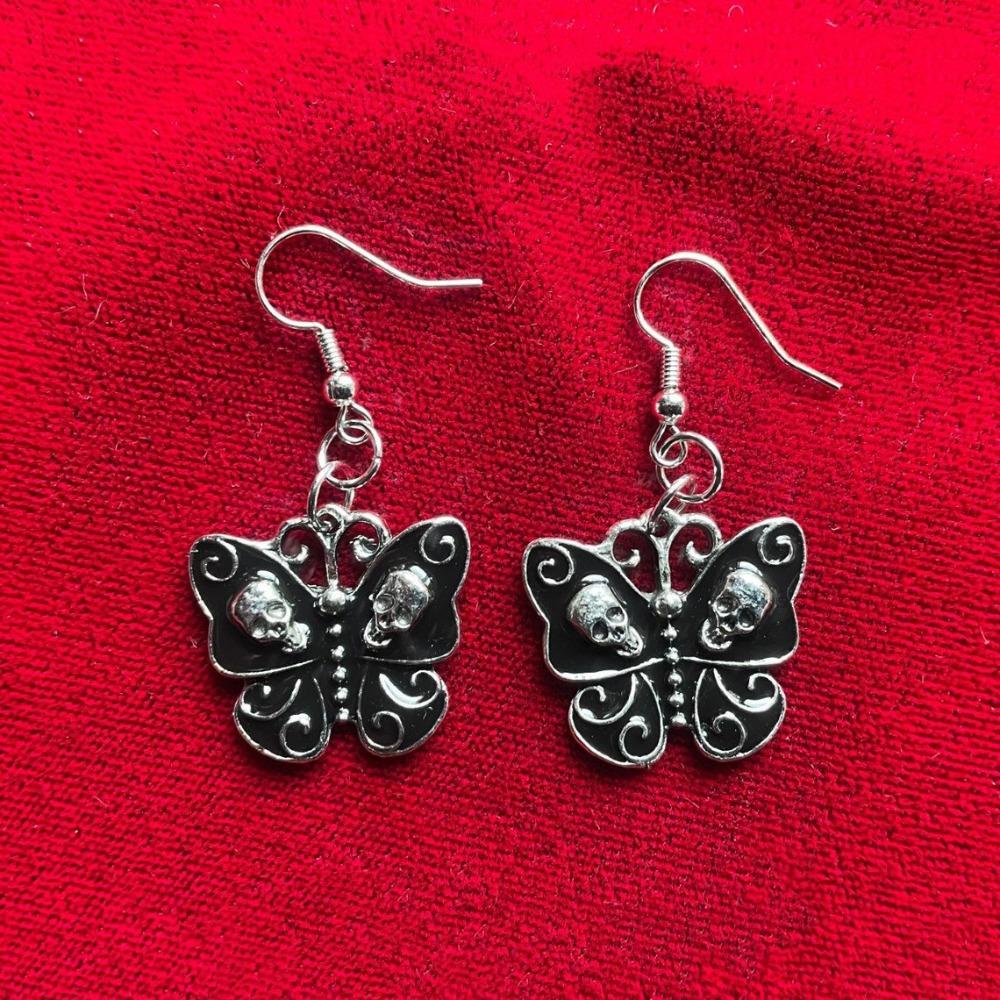 Retro Gothic Black Drip Glaze Butterfly Sliver Color Skull Embossment Pendant Dangle Earrings for Women Halloween Party Jewelry
