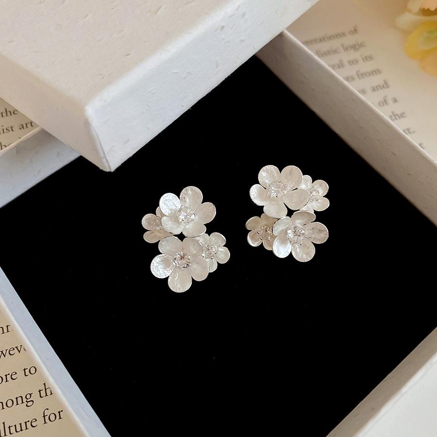 

2026 Spring Summer New Multicolor Enamel CZ Cubic Zirconia Flowers Drop Earrings for Women Silver Plated Copper Jewelry белый