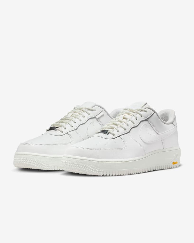 HV5953-100 Nike Air Force 1 Low GORE-TEX Vibram Summit White (Men's)