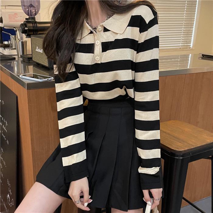 

Women s Red Long-Sleeve Polo: Unique & Stylish Slim Fit Knitwear for Autumn/Winter One Size