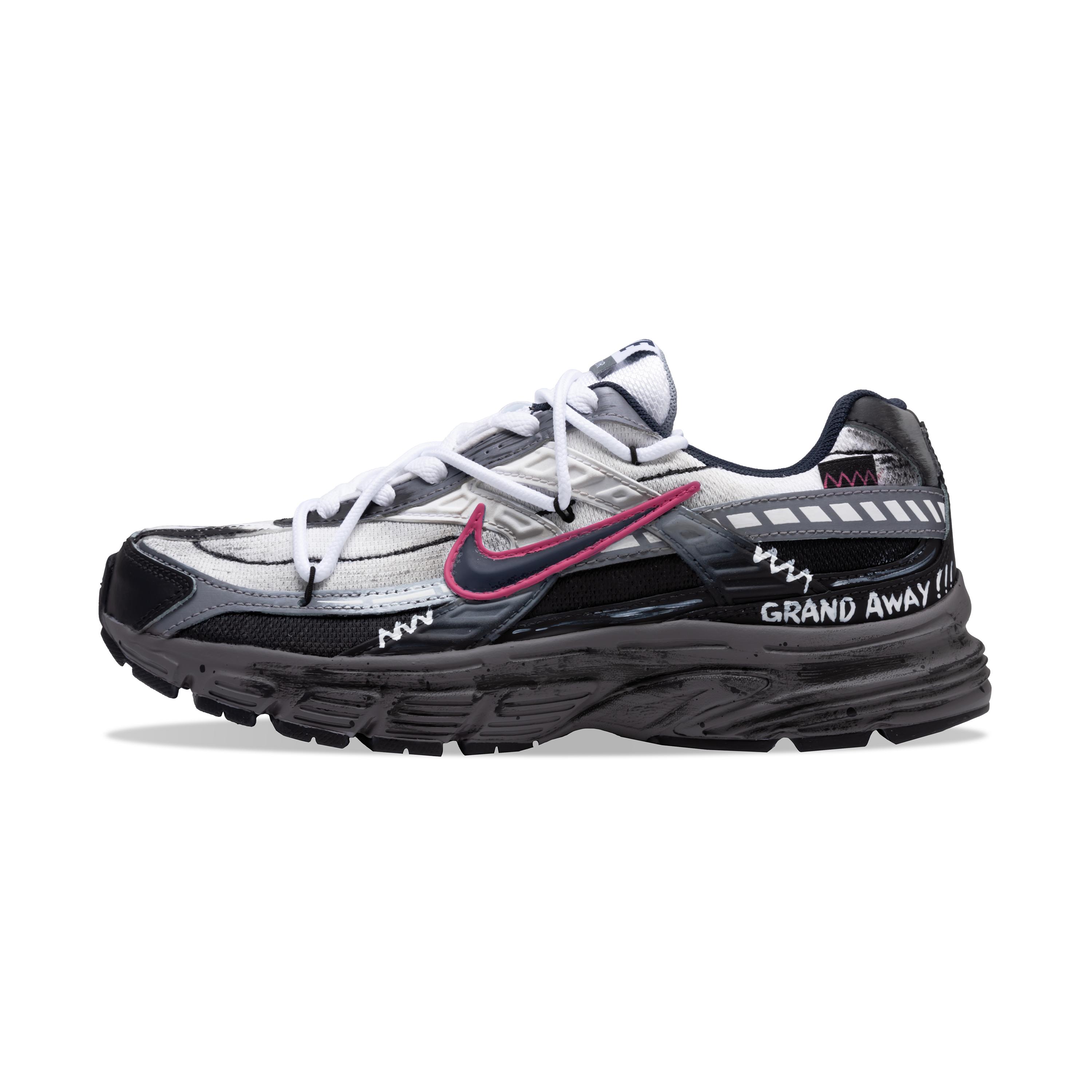 

Nike Initiator Slip Resistant Abrasion Resistant Low top Running Shoes Men s Graphite Black 394055-101(Team216-) 40.5