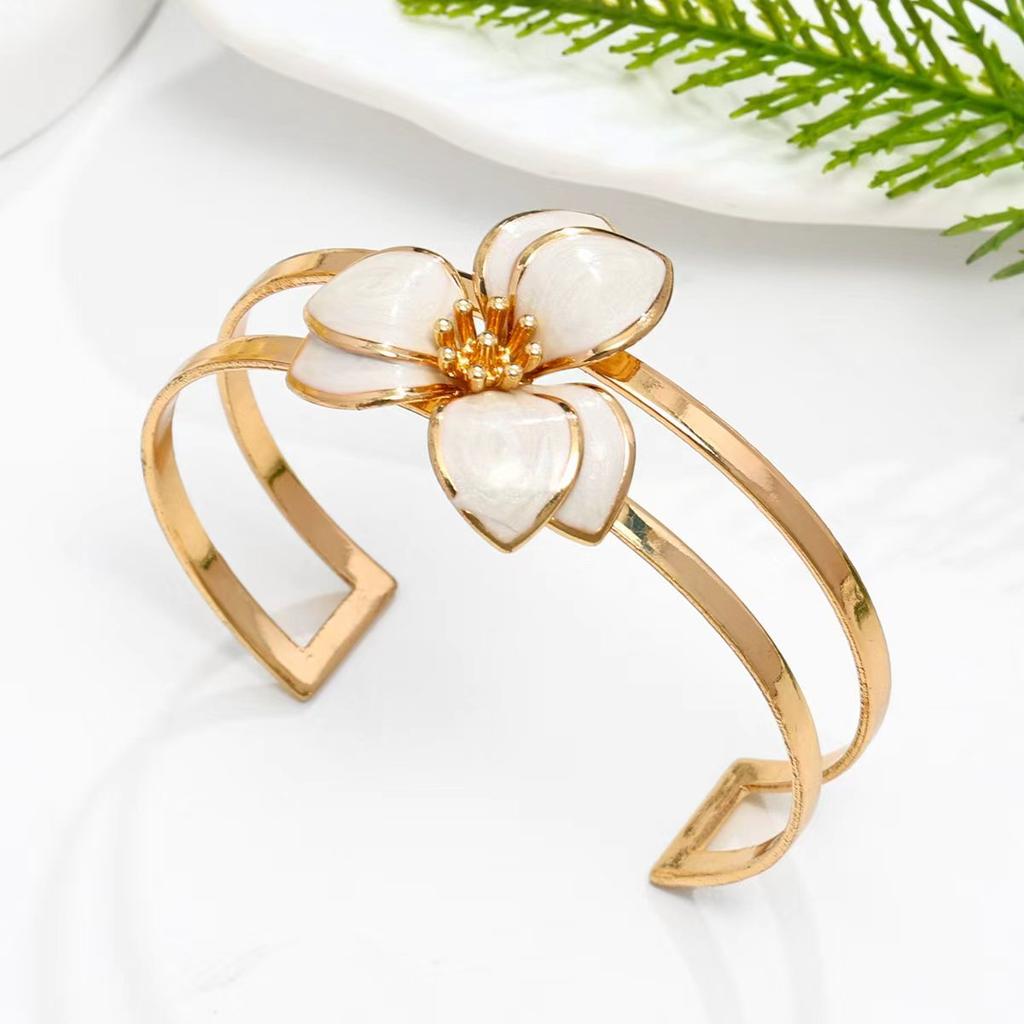 Luxury oil dripping flower bracelet ring set sweet temperament high-end light luxury jewelry