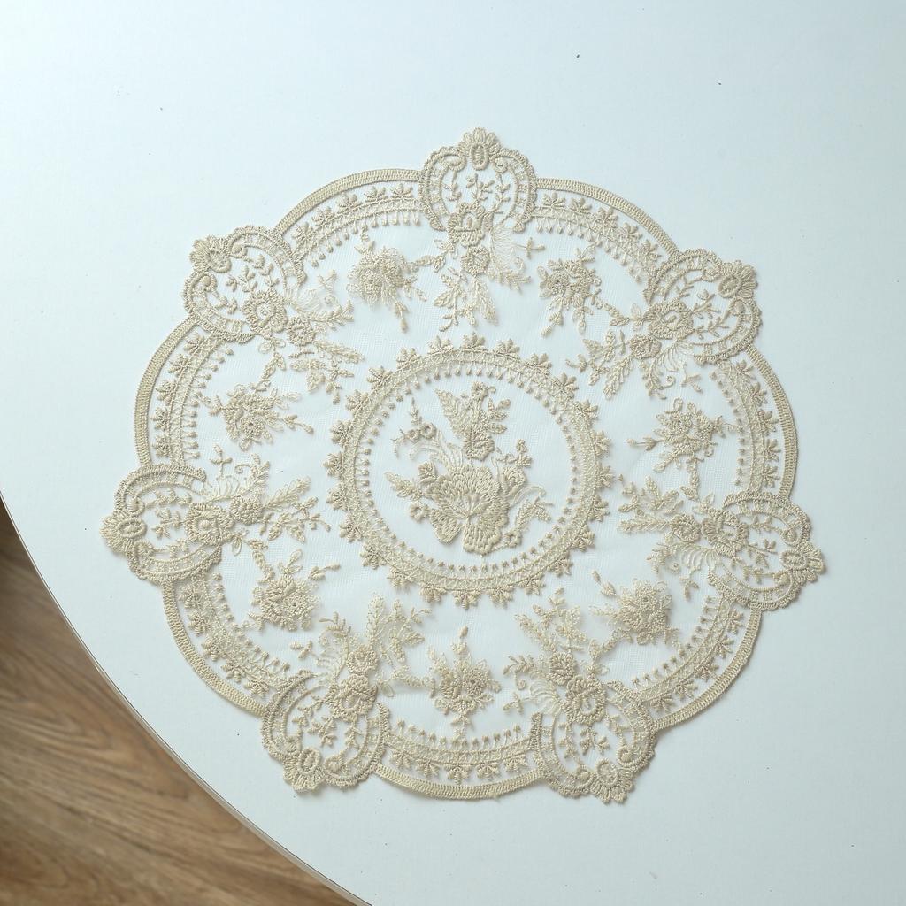 French Round Lace Placemat Ins Exquisite Embroidered Lace Table Mat European Style Photo Background Decorative Cloth