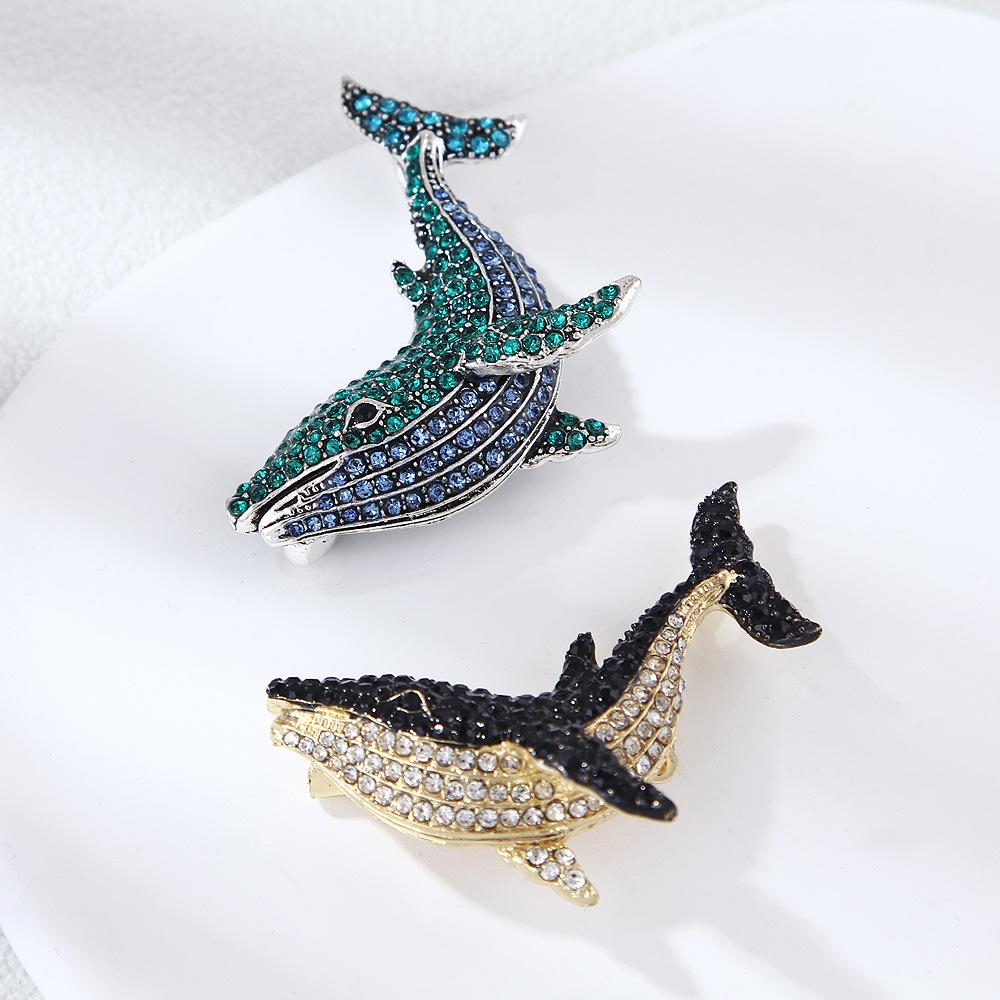 Fashion Vintage Style Dolphin Jewelry Brooch Woman Black Dolphin Whale Pendant Brooch Pin Crystal Rhinestone Party Wedding Gift