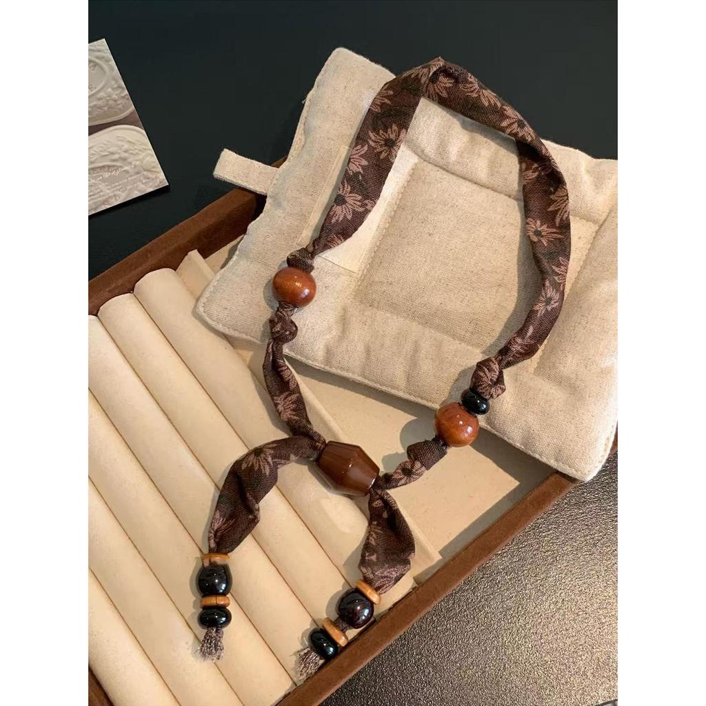 Retro Wooden Bead Star Adjustable Pendant Necklace - Versatile Autumn/Winter Sweater Chain