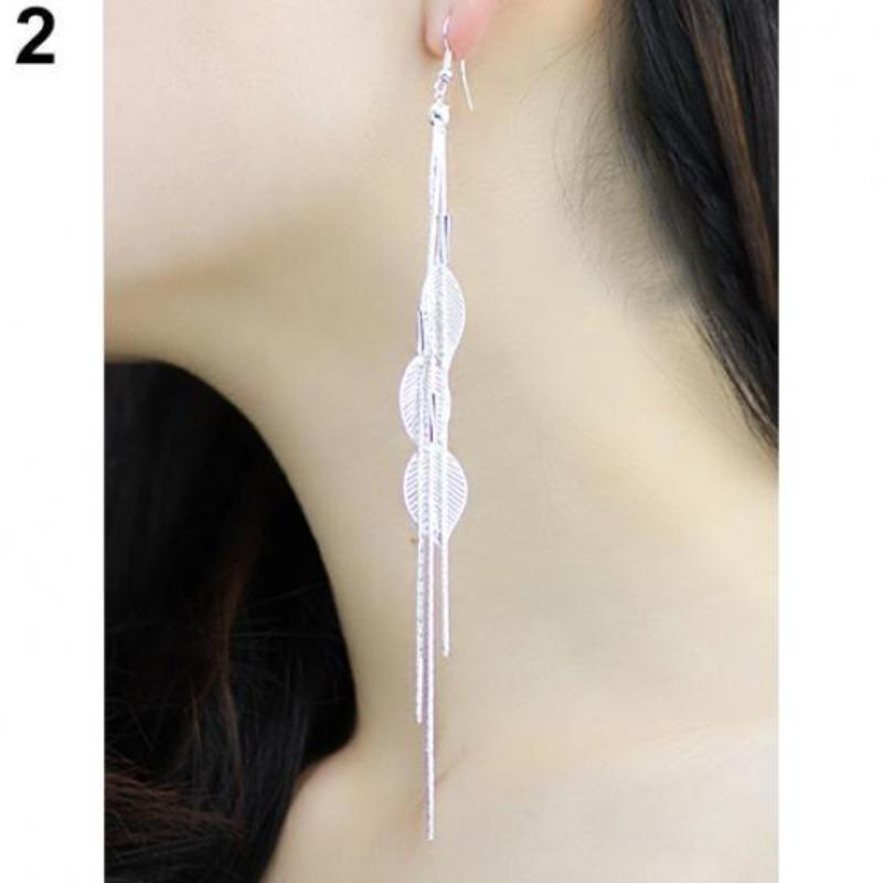 Orecchini a gancio lineari pendenti con nappe lunghe con strass a forma di cuore a foglia chic da donna