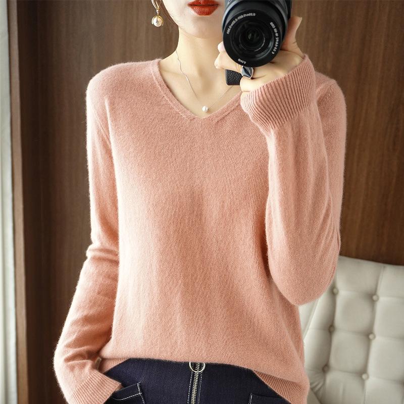 Women's V-Neck Pullover Sweater 2023 - Autumn/Winter Slimming Plus Size Basic Knit Top