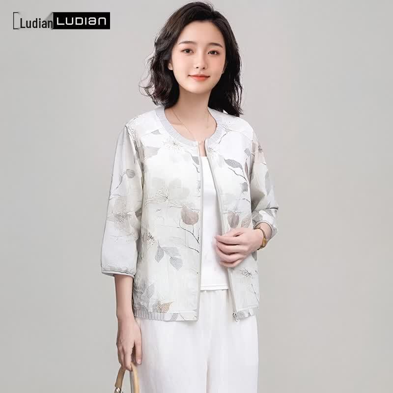 LUDIan Women's Floral Cotton-Linen 3/4 Sleeve Shirt