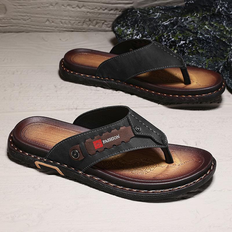 Flip-flops Men's 2025 Summer New Fashion Trend Men's Daily Wear Non-slip Leather Surface Convenient and Comfortable Slippers