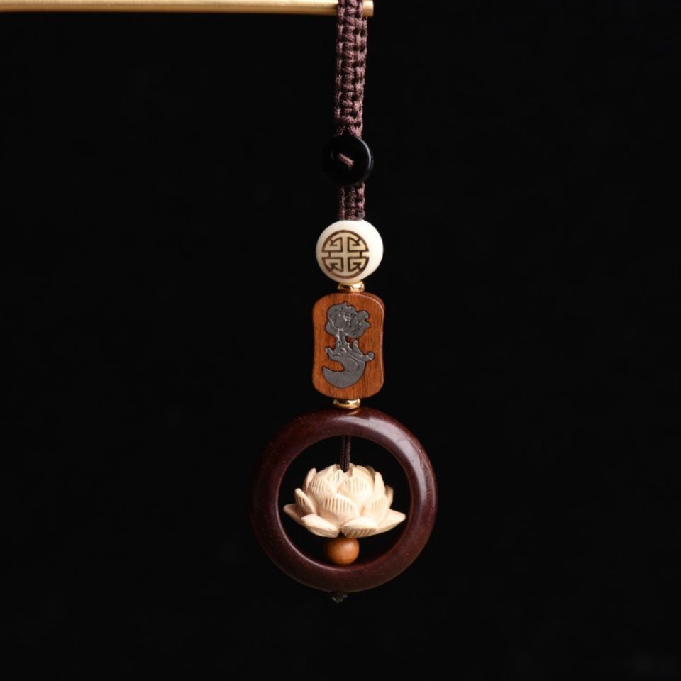 Purple Sandalwood Comes with A Rotating Lotus Keychain, Car Key Pendant, Safe and Auspicious Bag Decoration